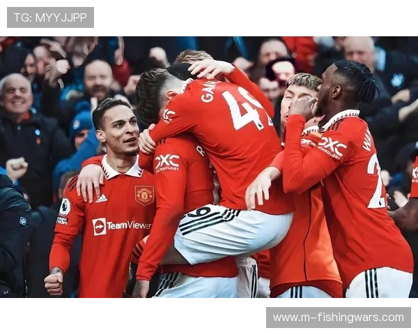 曼联3-2绝杀富勒姆,谢什科补时制胜